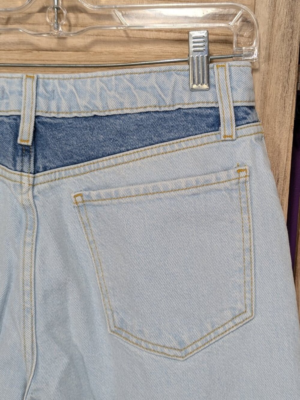 Forever 21 Premium Light Blue Two-Tone Distressed Women’s Jeans Size 26 - Picture 10 of 13